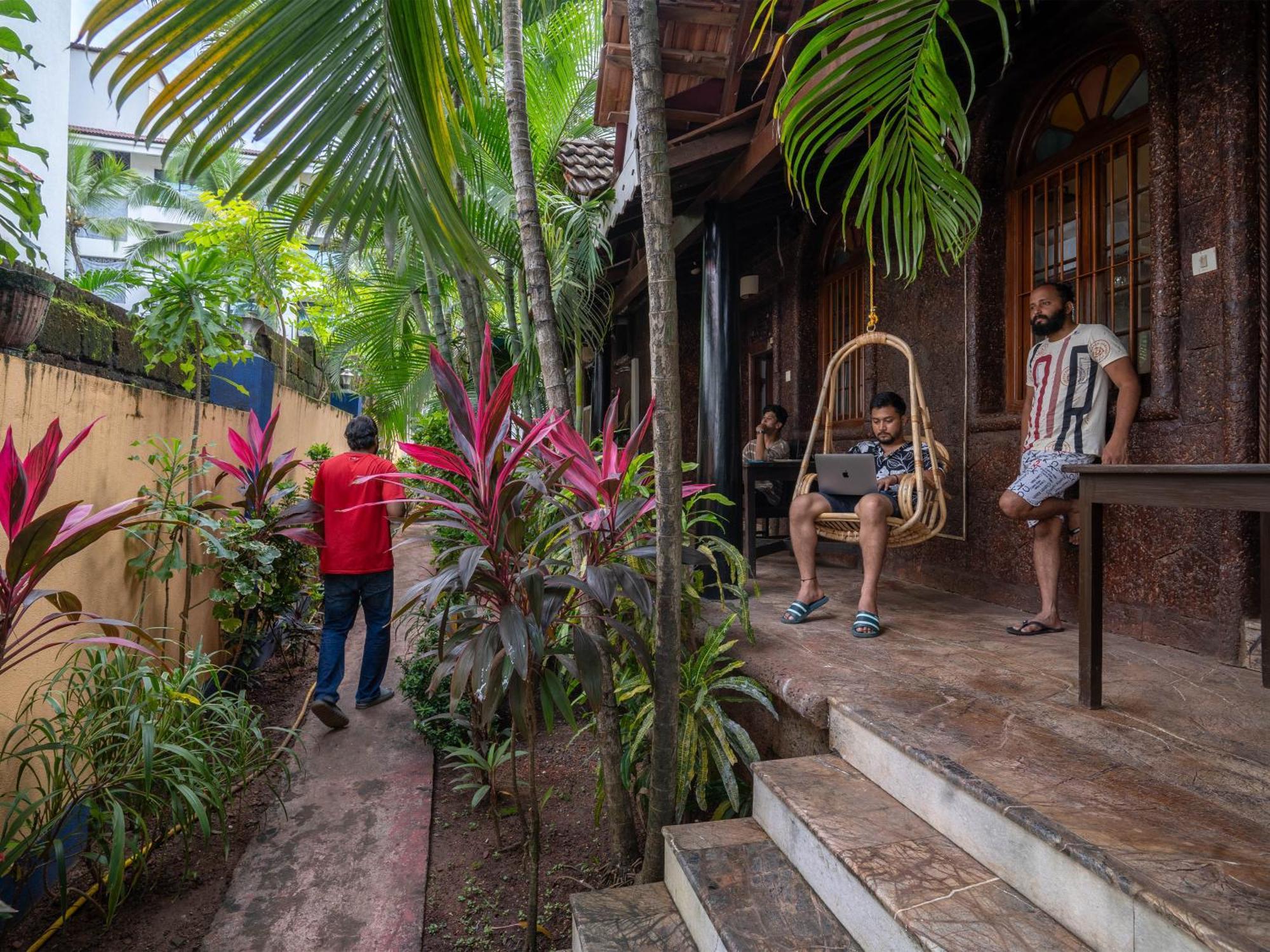 Madpackers Goa Anjuna - Bar Dış mekan fotoğraf